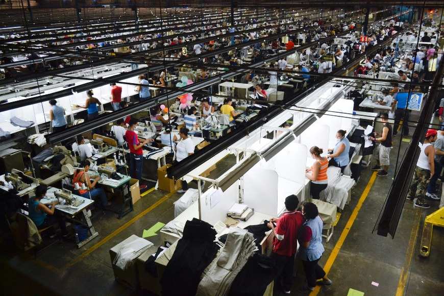 FABRICACIÓN EN MAQUILA Y BAJO DEMANDA
